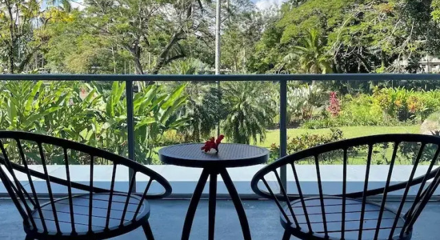 Номер Superior с видом на сад The Pearl South Pacific Resort, Spa & Golf Course