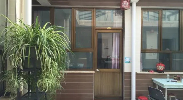 Liugou No. 68 Farmhouse, Book Hotel Hoteller i Beijing Province med parkering, Parkering