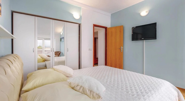 Stunning Home in Dramalj With Wifi and 1 Bedrooms