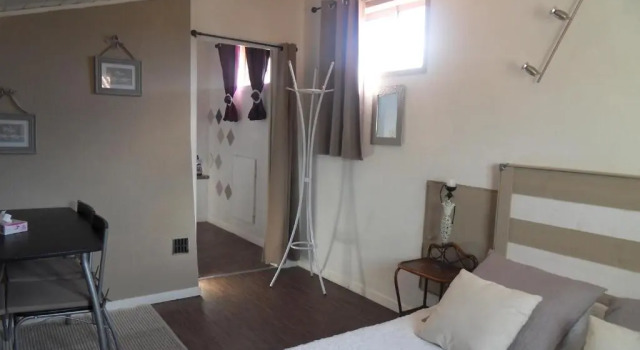 Апартаменты Chambres dHôtes de la Grone
