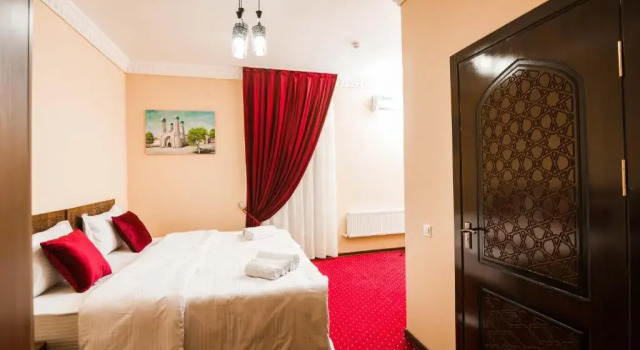 Shakh, Varaa Hotelli Hotellit Buxoro pysäköinnillä, Pysäköinti