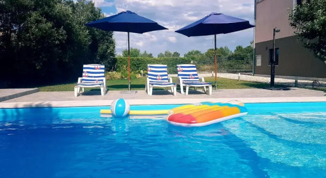 Апартаменты с видом на бассейн Zadar, Booking Zaton Villa Martinova holiday house with swimming pool