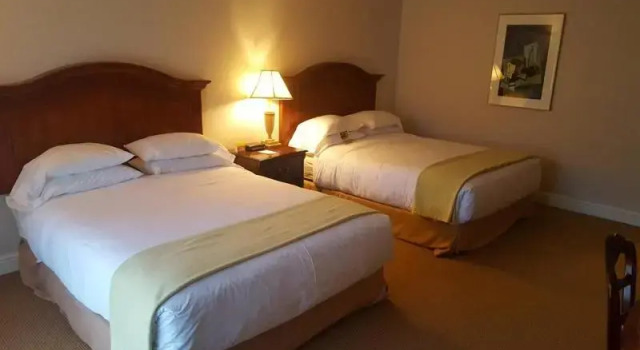 Red Lion Medford, Prenota Hotel Hotel a Oregon con parcheggio, Parcheggio