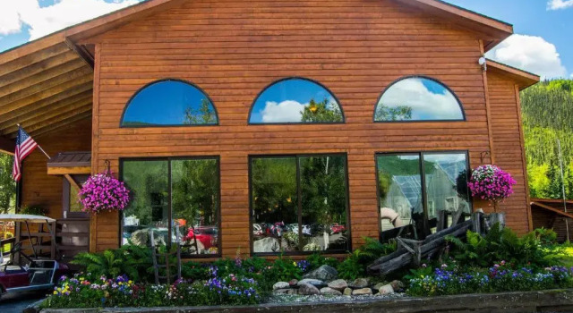 Четырёхместный номер Standard Chena Hot Springs Resort