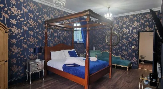 Двухместный номер Luxury RainHill Hall Hotel