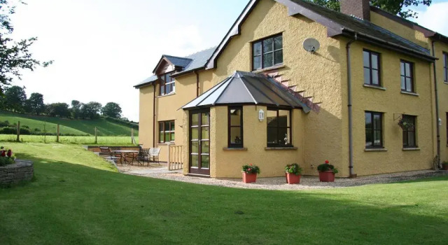 Pwllgwilym B & B