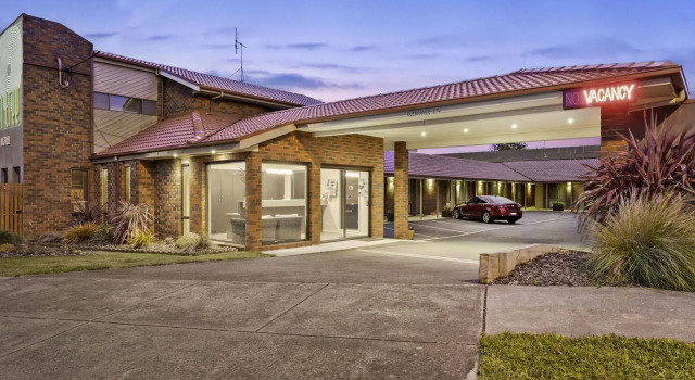 Elm Tree Motel, Забронировать Мотель Уоррнамбул Великая океанская дорога, рядом с Albert Park