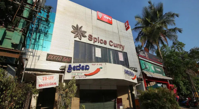 OYO 5340 SR Legend Inn, Rezervovat Hotel Indiranagar 