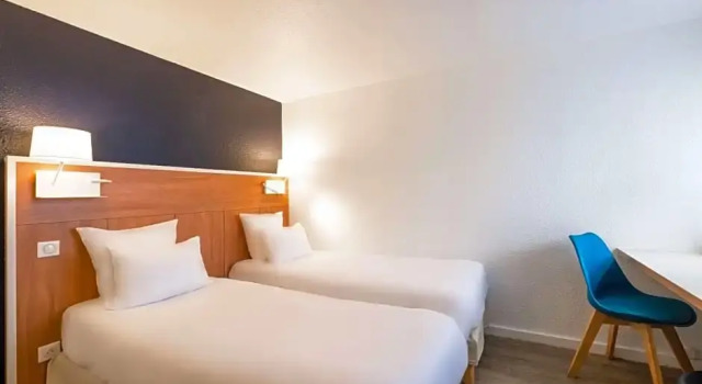 Номер Standard Comfort Hôtel RUNGIS-ORLY
