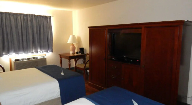 Baymont by Wyndham Sault Ste Marie MI, Забронировать Отель Отели и гостиницы Су-Сент-Мари, Отель