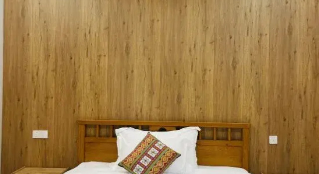 Люкс Dongjiang Lake No.1 Courtyard Tea Culture Theme Hotel
