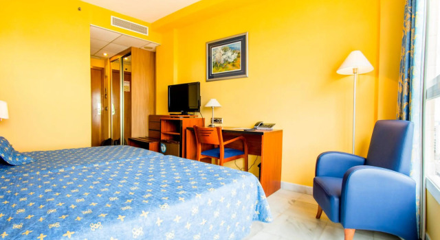 Hotel Biarritz, Забронировать Отель Гандия Коста-де-Валенсия