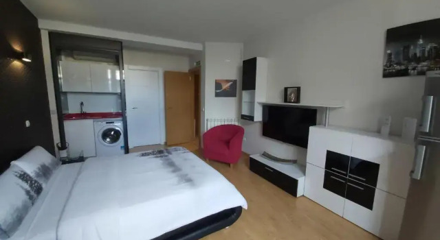 APARTAMENTOS SANTA JULIANA, Забронировать Апартаменты/квартира Тетуан Мадрид, рядом с Глориета-де-Куатро-Каминос