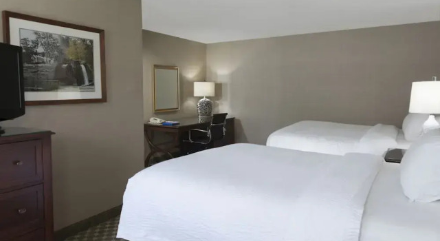 Wayside Carriage House Inn, Prenota Hotel Sudbury Massachusetts