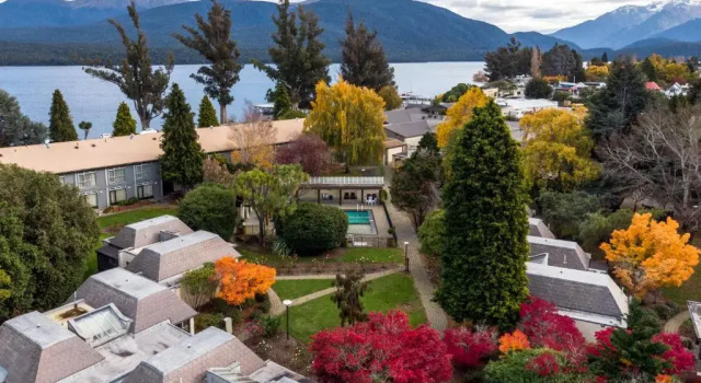 Люкс Distinction Te Anau Hotel & Villas