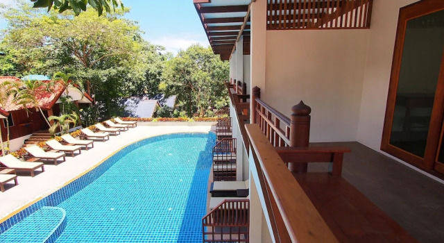 Двухместный номер Standard с балконом и с красивым видом из окна Blue Diamond Resort