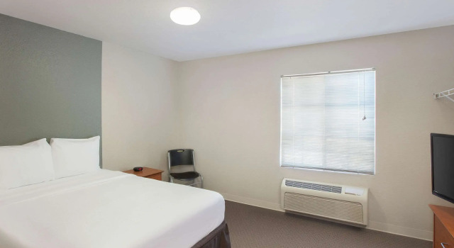 Номер Standard WoodSpring Suites Jacksonville Beach Blvd