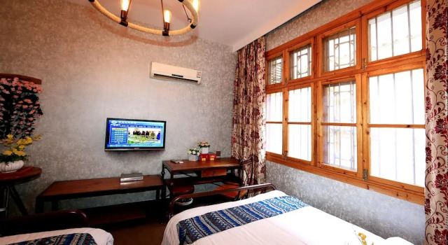 Двухместный номер Standard JOMO Hotel Fenghuang