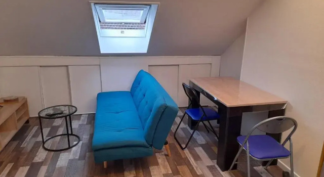 Appartement Violet Pres De Neoma Et Facultes