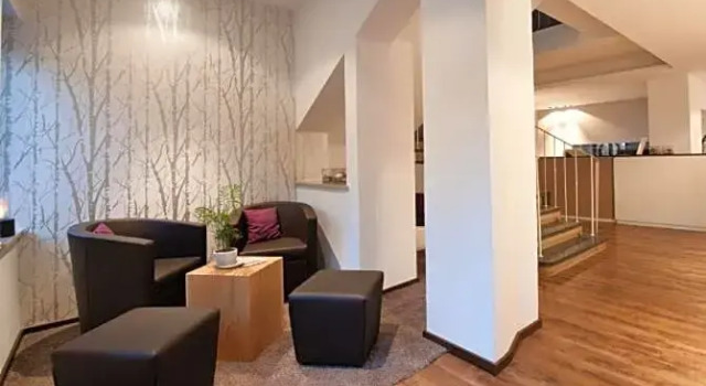 Hotel Seeluna - Café Lounge & Restaurant am Klostersee, Rezervovat Hotel Ebersberg Upper Bavaria