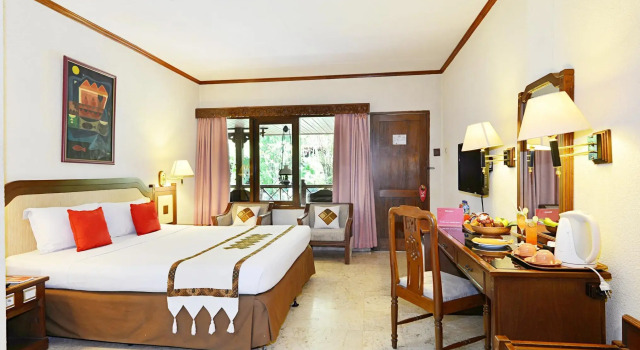 Двухместный номер Superior Puri Artha Hotel