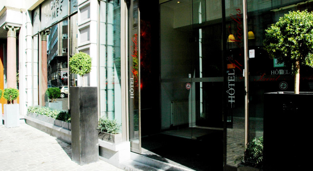 Craves Hotel
