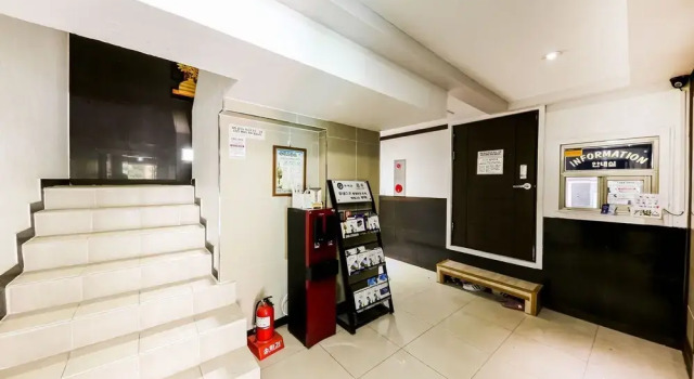 Grant Gorancho, Prenota Hotel Buyeo-eup Chungcheongnam-Do