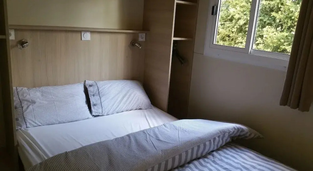 Семейное шале Camping Au Tour de lAveyron