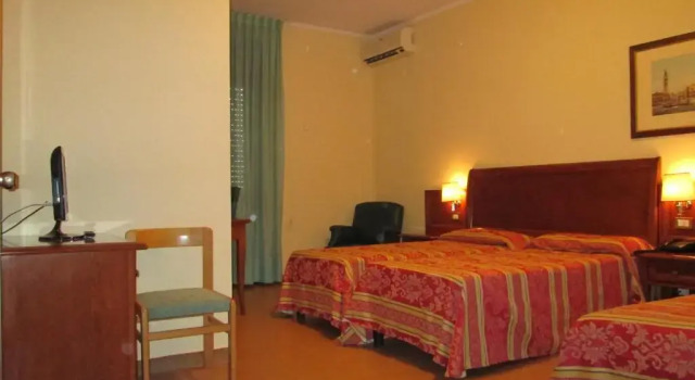 Camera tripla Standard Hotel Due Pini