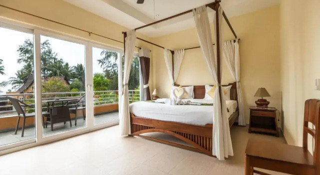 Двухместный номер Deluxe с балконом Little Sunshine Boutique Beach Resort & Spa