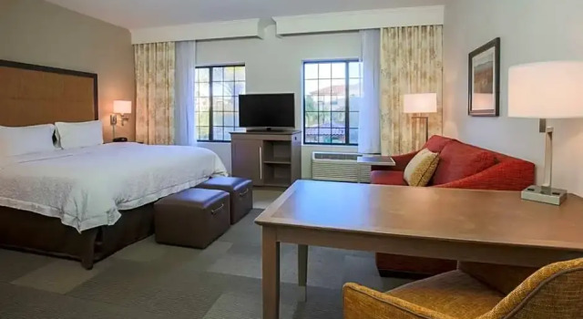 Двухместный люкс Hampton Inn & Suites Camarillo