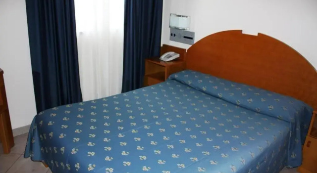 Двухместный номер BAJAMAR BEACH HOTEL