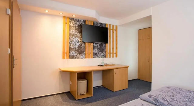 Motel Kobero, Rezerwuj Hotel Hotele w Central Bohemia z parkingiem, Parking