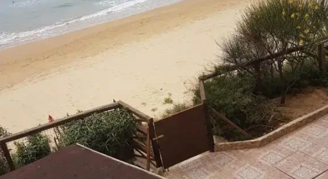Gold Beach House, Varaa Hotelli Realmonte Sisilia
