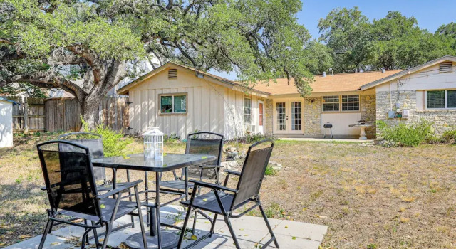 Коттедж Large Yard: Home 9 Mi to San Antonio River Walk