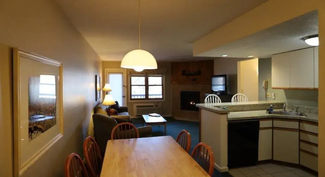 Deer Park 175a, North Woodstock