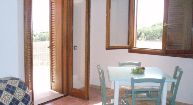 Modern 1 bed Apartment Sleep 3 sea View Only 700mt From sea
