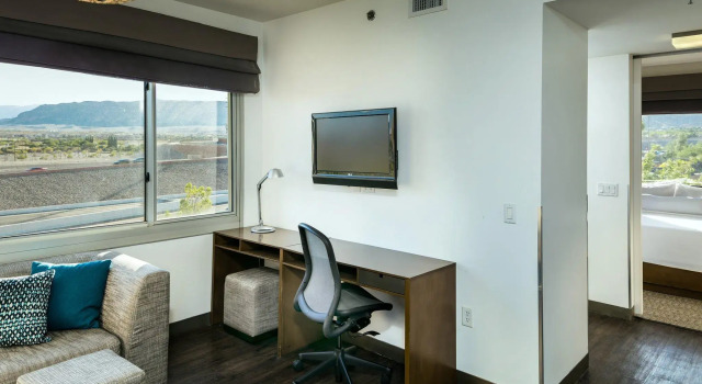 Двухместный люкс Executive c 1 комнатой Element by Marriott Las Vegas Summerlin