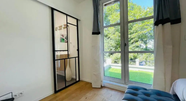 The Ronsardienne Suite in a charming mansion at the gates of Tours, Rezerwuj Hotel Tours 
