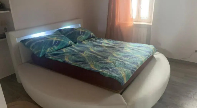 Casa Danilo, Book Hotel Cadegliano-Viconago Lombardiet