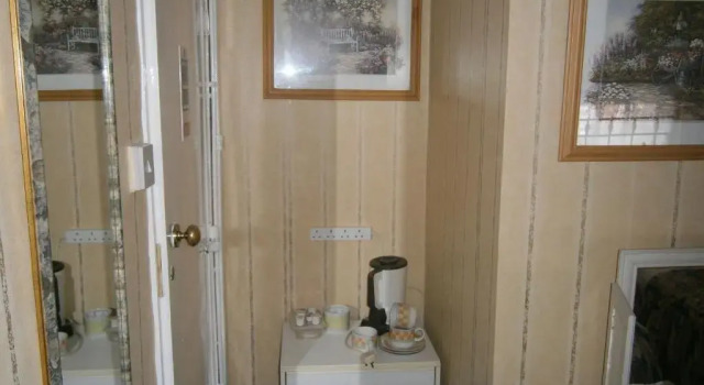 Номер Standard Guesthouse The Royale Hotel