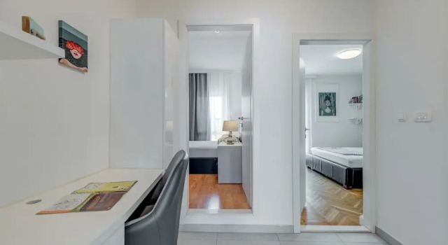 Modern apartment Marija with the balcony and the sea view, Prenota Appartamento Splitska 