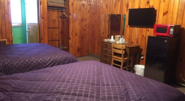 Inn by the River, Varaa Hotelli Hardwick Vermont