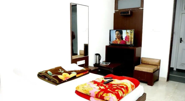 Hotel Maharani Delhi