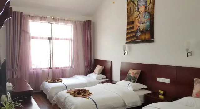 Dali Mountain Delights Hotel, Rezerwuj Hotel Hotele 3-gwiazdkowe w da, 3*