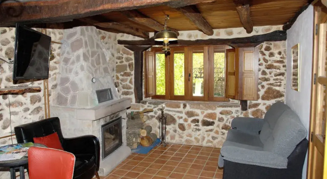 Casa Rural Cornon, Prenota Hotel Hotel a Asturie con parcheggio, Parcheggio