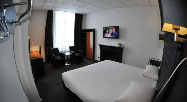 Номер Deluxe Hotel Le Beau Rivage