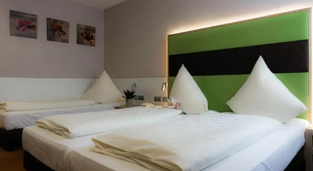 Трёхместный номер Standard Hotel Sonne - Das kleine Altstadt Hotel