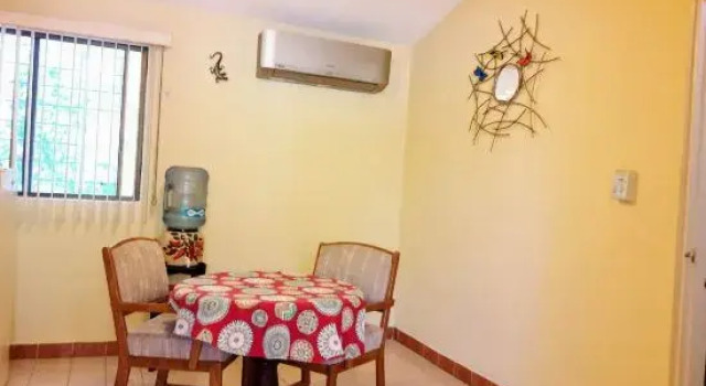 Апартаменты Nice and Cozy Studio Very Close to the Boardwalk and the Beach