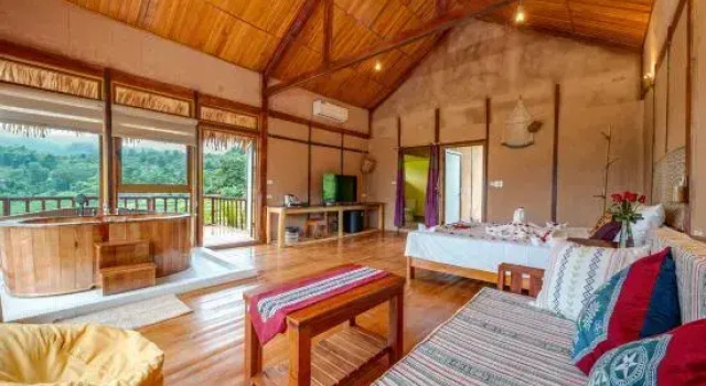 Люкс Mai Chau Onsen Retreat